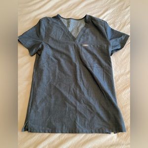 Blue/Grey Figs Scrub Top. XS.